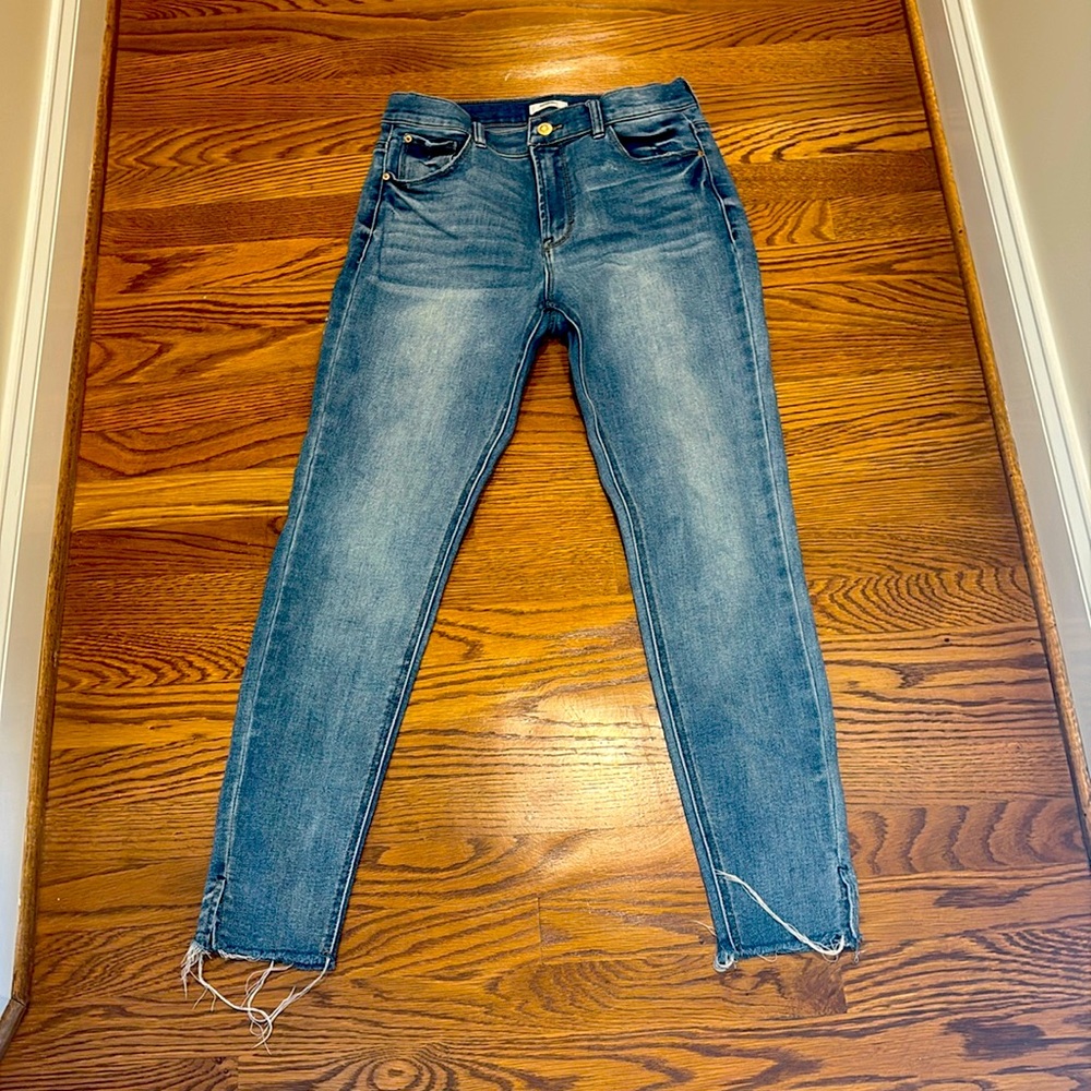 Kenzie Women’s straight cropped Jeans